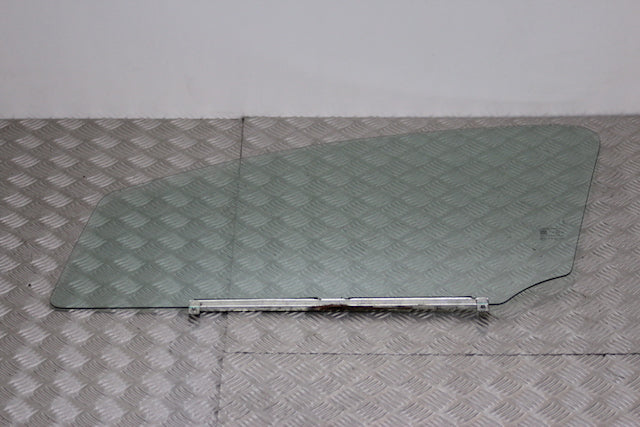 Suzuki Alto Door Window Glass Front Passengers Side (2010)