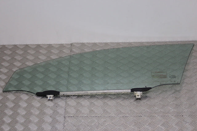 Toyota Avensis Door Window Glass Front Passengers Side 