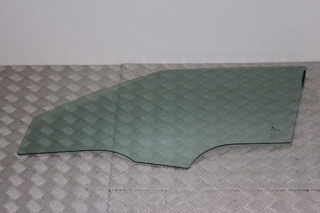 Skoda Fabia Door Window Glass Front Passengers Side 