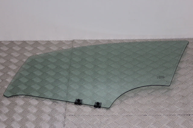Renault Captur Door Window Glass Front Passengers Side 