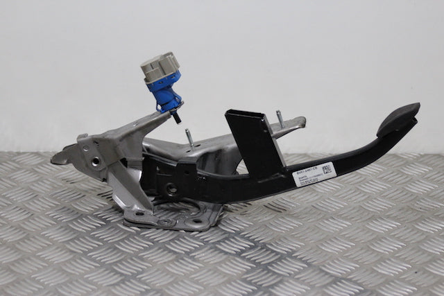 Ford Focus Brake Pedal 
