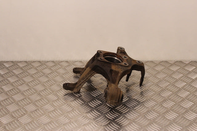 Kia Ceed Stub Axle Rear Passengers Side (2013)