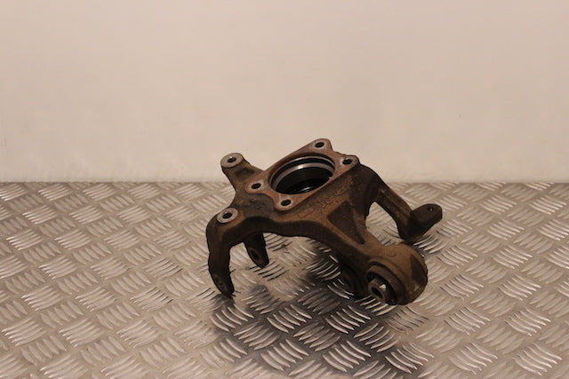 Hyundai i30 Stub Axle Rear Drivers Side 