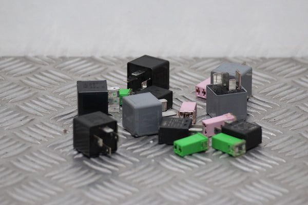 Ford Focus Relays and Fuses (2015) - 1
