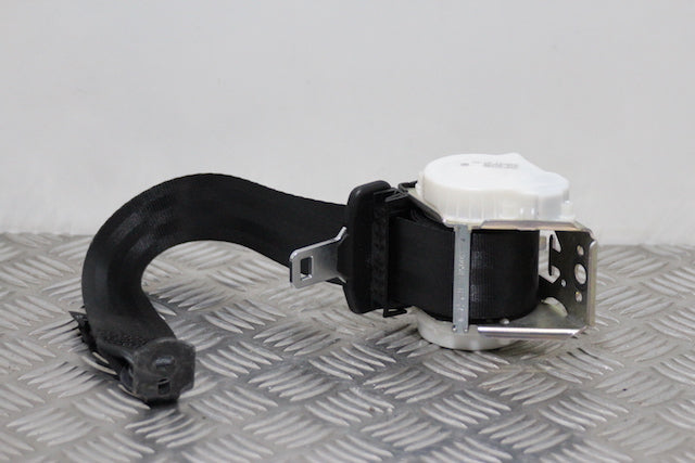 Ford Focus Seat Belt Rear Drivers Side 
