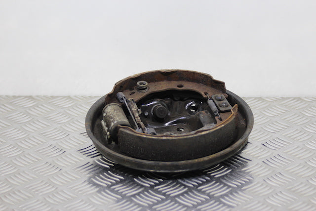 Renault Clio Brake Plate with Shoes and Cylinder Rear Right 