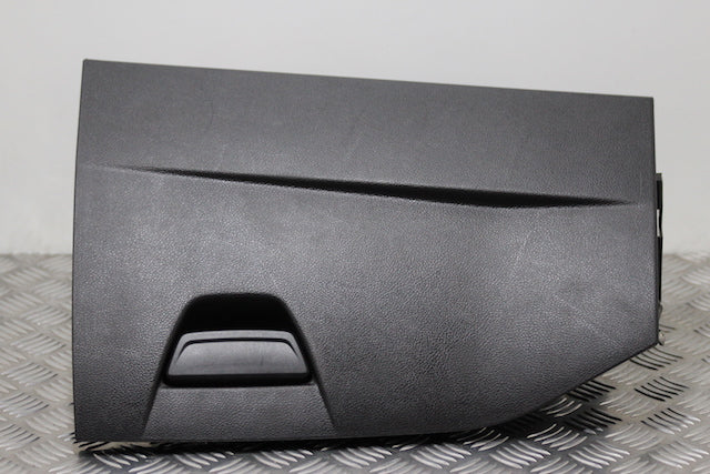 Ford Focus Glove Box 