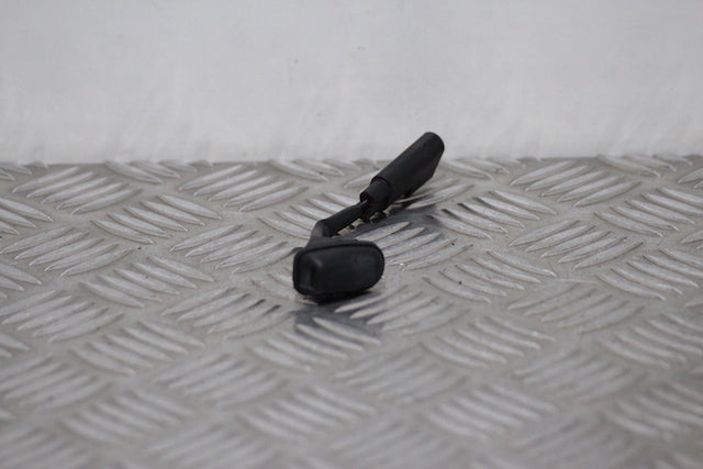 Ford Focus Windscreen Washer Jet Passengers Side 