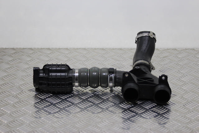 Peugeot 3008 Air Feed Pipe from Turbo to Intercooler 