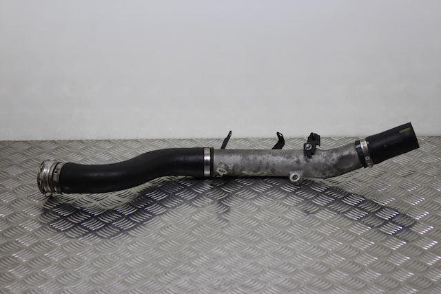 Toyota Avensis Air Feed Pipe from Turbo to Intercooler 