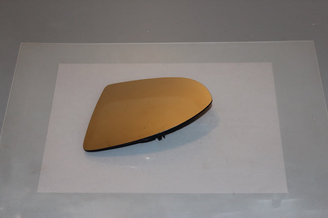 Volkswagen Golf Door Mirror Glass Passengers Side 