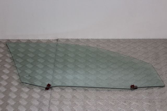 BMW 318 Door Window Glass Front Drivers Side 
