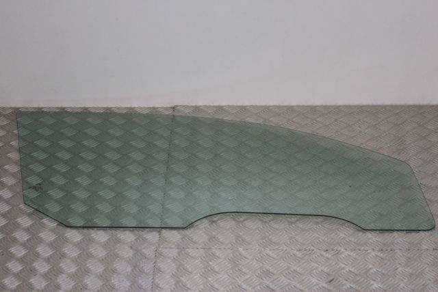 Ford Focus Door Window Glass Front Drivers Side 
