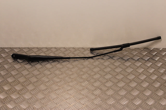 Volkswagen Golf Wiper Front Passengers Side 