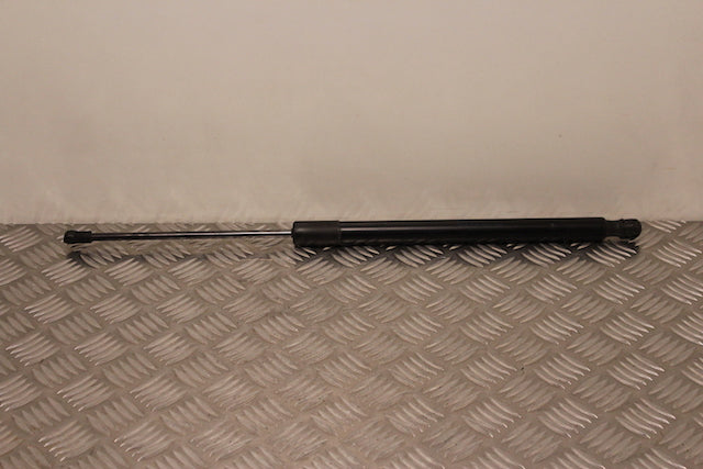 Volkswagen Golf Tailgate Strut Passengers Side (2013)
