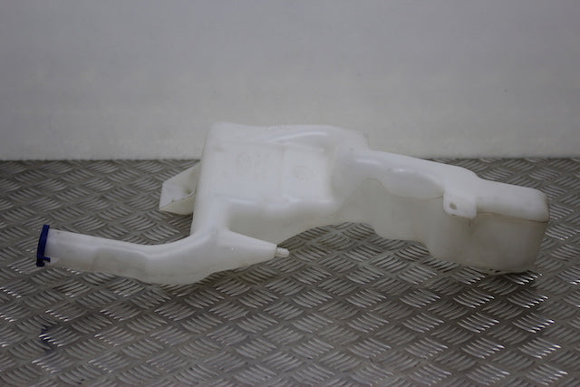 Ford Fiesta Windscreen Wash Water Bottle 