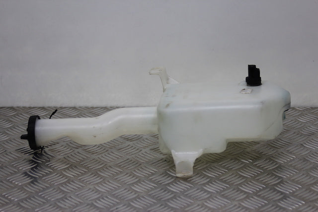 Ford Mondeo Windscreen Wash Water Bottle 