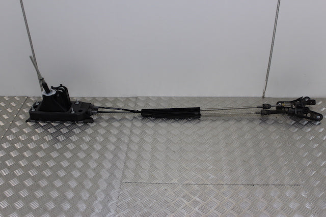 Volkswagen Golf Gear Shift (2013)