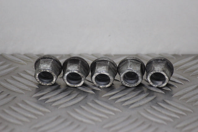 Opel Astra Wheel Nuts (2016)