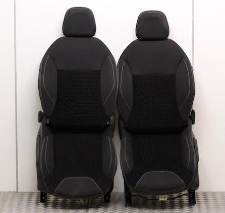 Citreon C3 Seat Front x2 (2011)