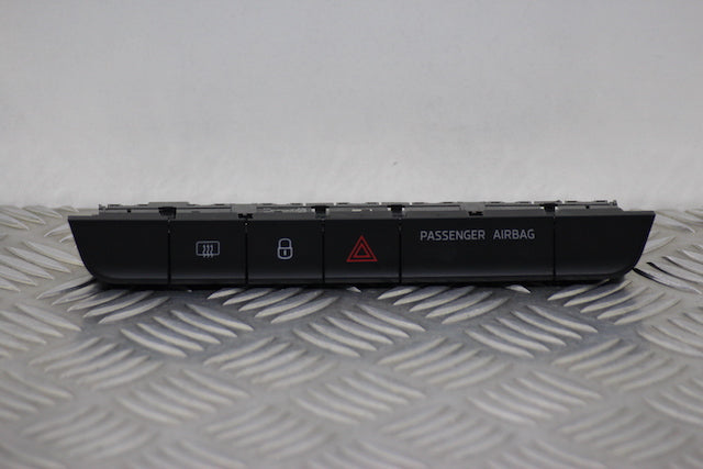 Skoda Fabia Hazard Switch 