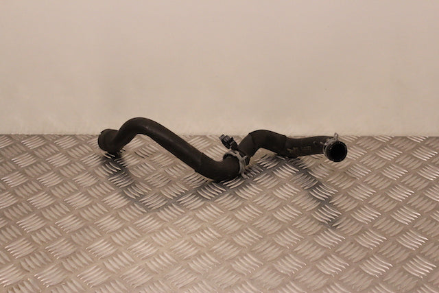 Ford Focus Radiator Hose Passengers Side 