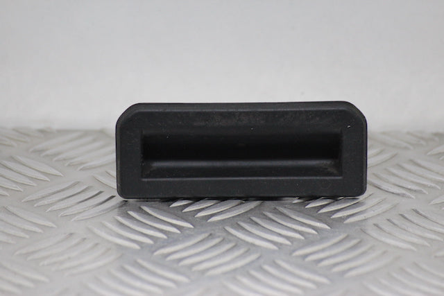 Skoda Fabia Tailgate Boot Lock Switch 