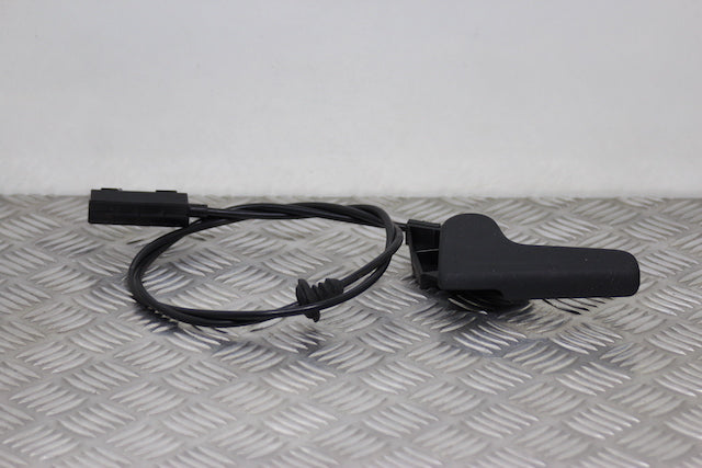Skoda Fabia Bonnet Cable 