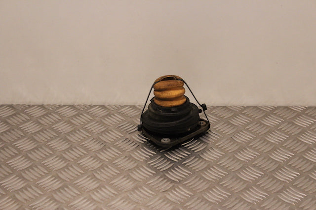 Ford Focus Shock Absorber Support Assembly Front Passengers Side (2014)
