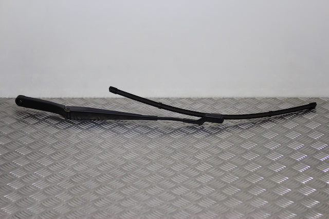 Skoda Fabia Wiper Front Drivers Side 