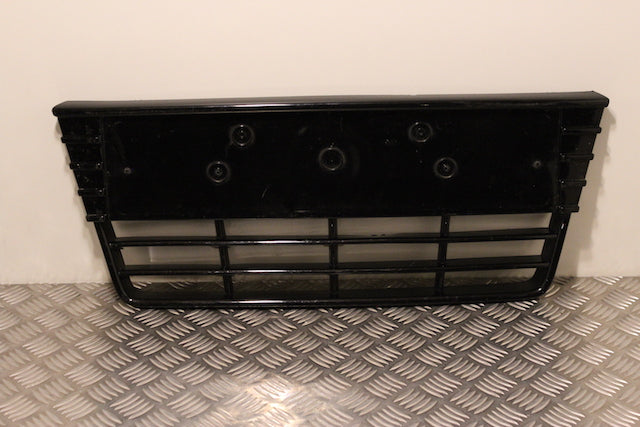 Ford Focus Bumper Grill 