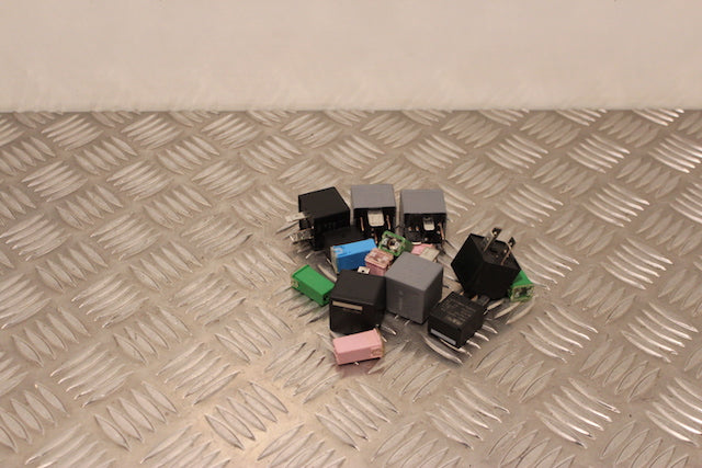 Ford Focus Relays and Fuses (2014)