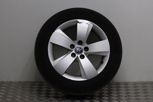 Skoda Fabia Wheel Front Passengers Side 