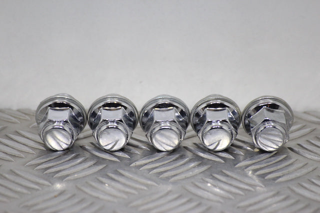 Toyota Yaris Wheel Nuts (2012)