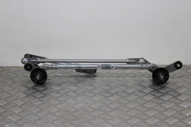 Nissan Qashqai Wiper Mechanism 