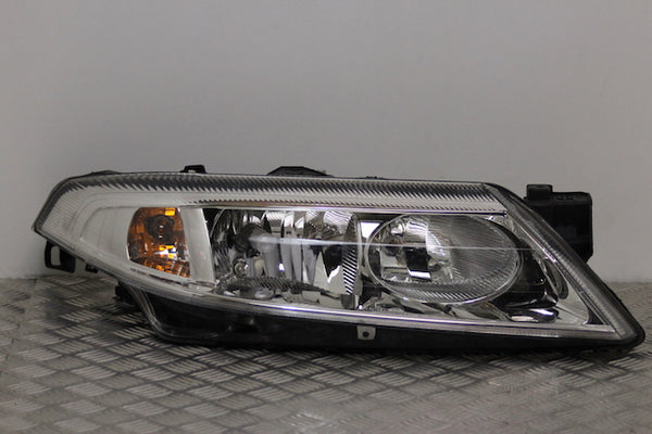 Renault Laguna Headlamp Drivers Side (2004) - 1