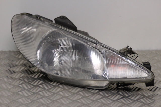 Peugeot 206 Headlamp Drivers Side 