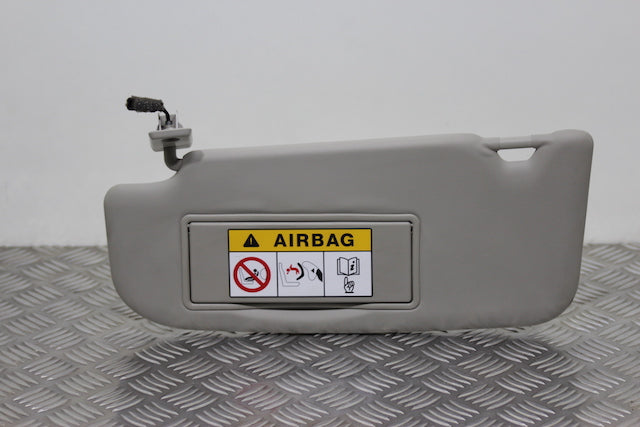 Nissan Qashqai Sun Visor Passengers Side 
