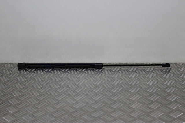 Nissan Qashqai Tailgate Strut Drivers Side 