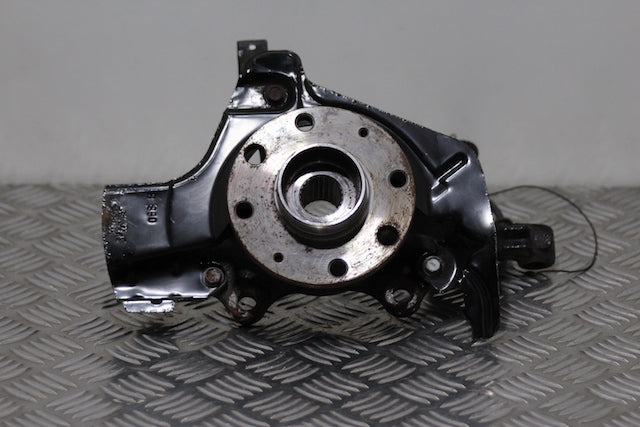 Opel Corsa Stub Axle with Hub and Bearing Front Drivers Side 