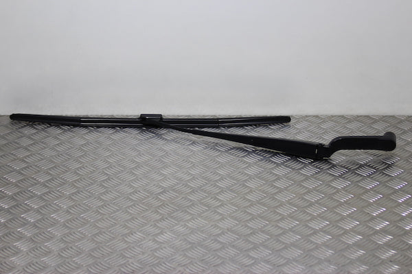 Nissan Qashqai Wiper Front Drivers Side (2020) - 1