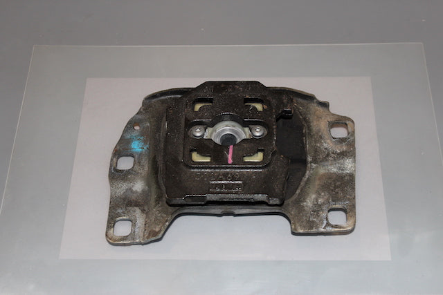 Volvo V40 Gearbox Mounting (2014)