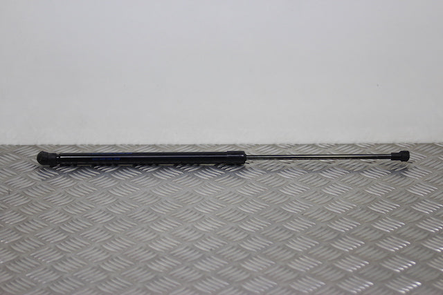 Nissan Qashqai Tailgate Strut Passengers Side 