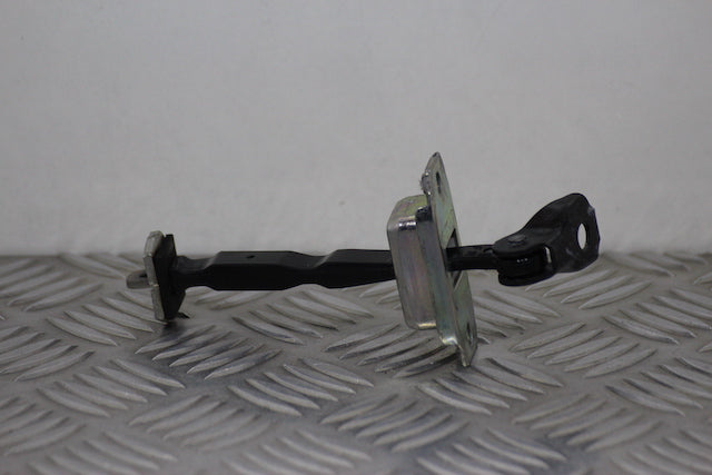 Nissan Qashqai Door Check Strap Front Passengers Side 