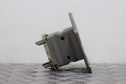 Nissan Qashqai Bumper Support Bracket Passengers Side 