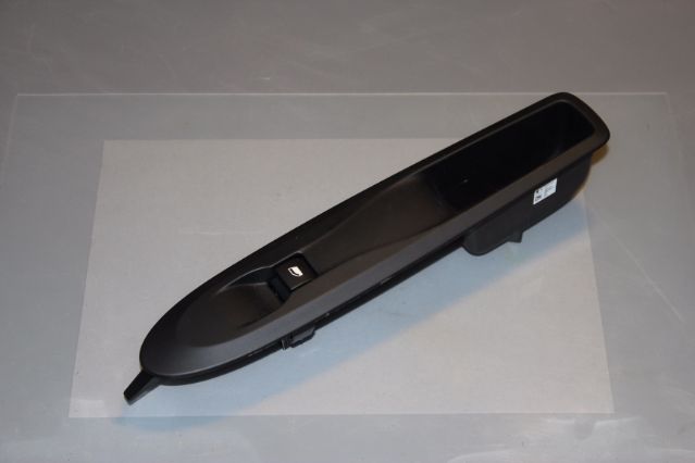 Citroen C4 Window Switch Front Passengers Side (2014)