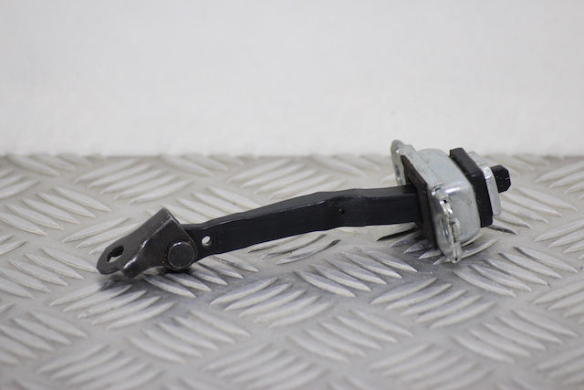 Hyundai i30 Door Check Strap Front Drivers Side 