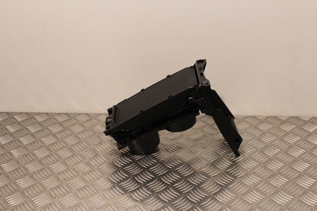 Volvo V40 Center Console Tray (2014)