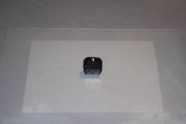 Citroen Picasso C4 Window Switch Front Passengers Side 