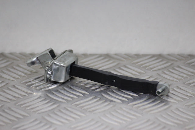 Suzuki SX4 Door Check Strap Front Passengers Side 
